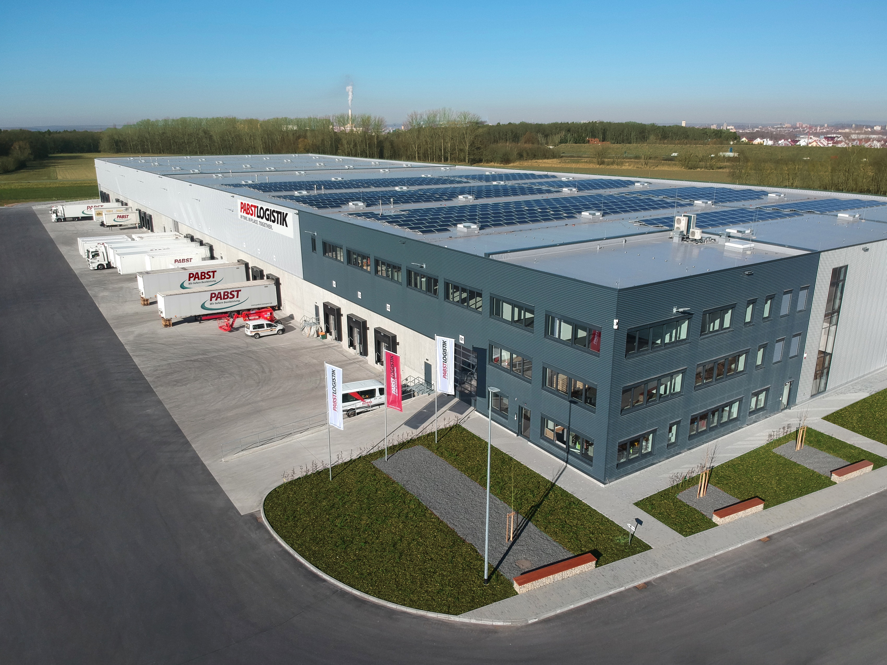 Vorschaubild Logistik-Center