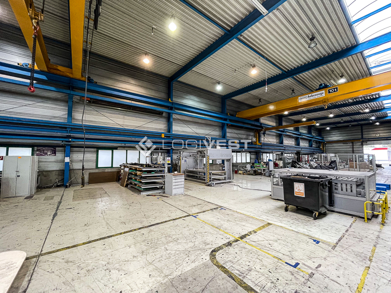 Vorschaubild Musterbild Produktionshalle