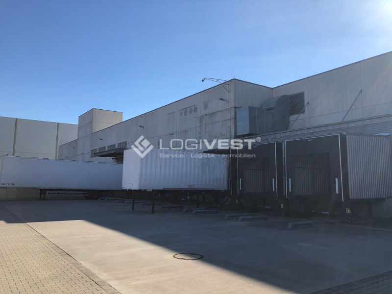 Vorschaubild Andienung Rückseite