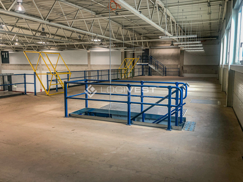 Vorschaubild Musterbild Mezzanine