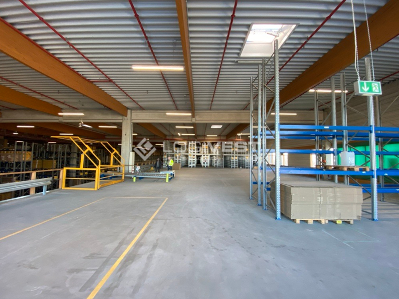 Vorschaubild Mezzanine