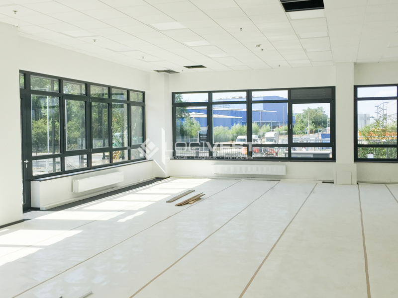 Vorschaubild Musterbild Verkauf und Service