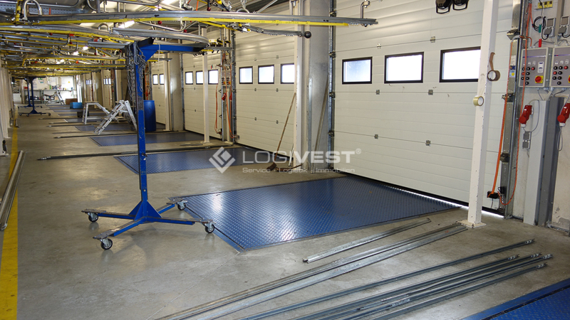 Vorschaubild Musterbild Toransicht innen