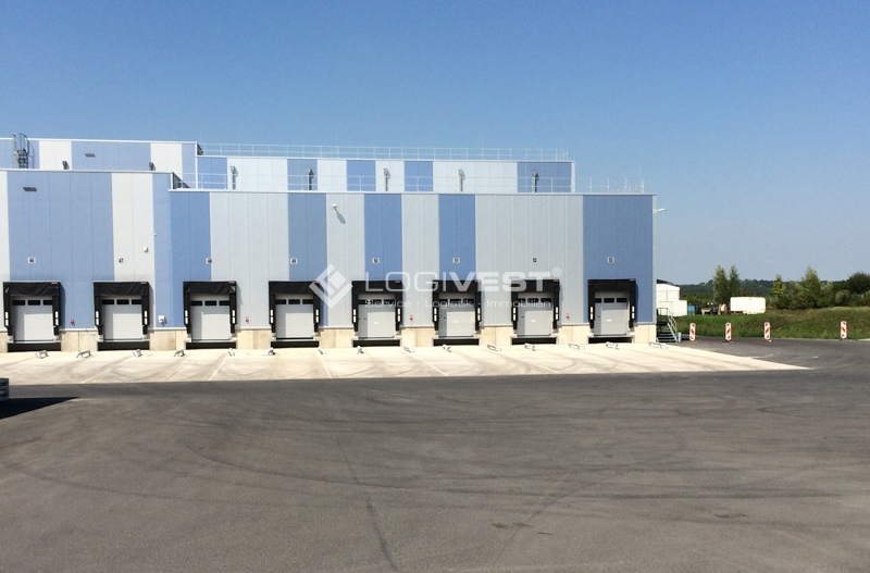 Vorschaubild Musterbild - Außenansicht Neubau