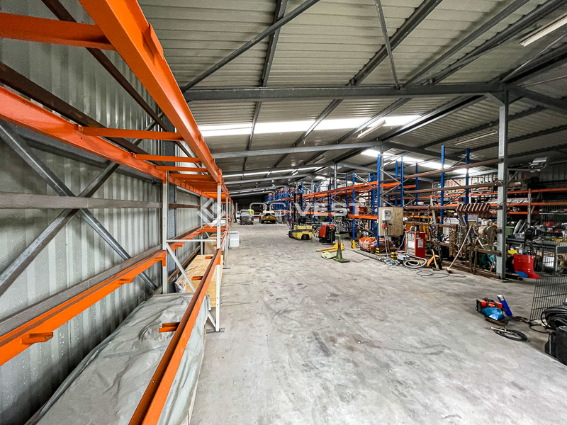 Vorschaubild Musterbild - Lager- und Produktionsfläche