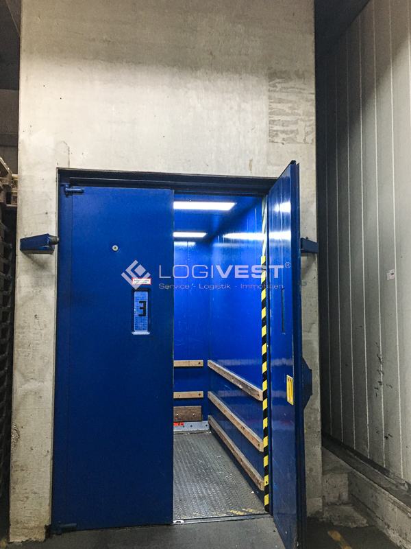 Vorschaubild Musterbild Aufzug