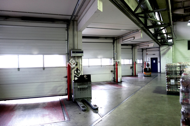 Vorschaubild Musterbild - Rampenandienung