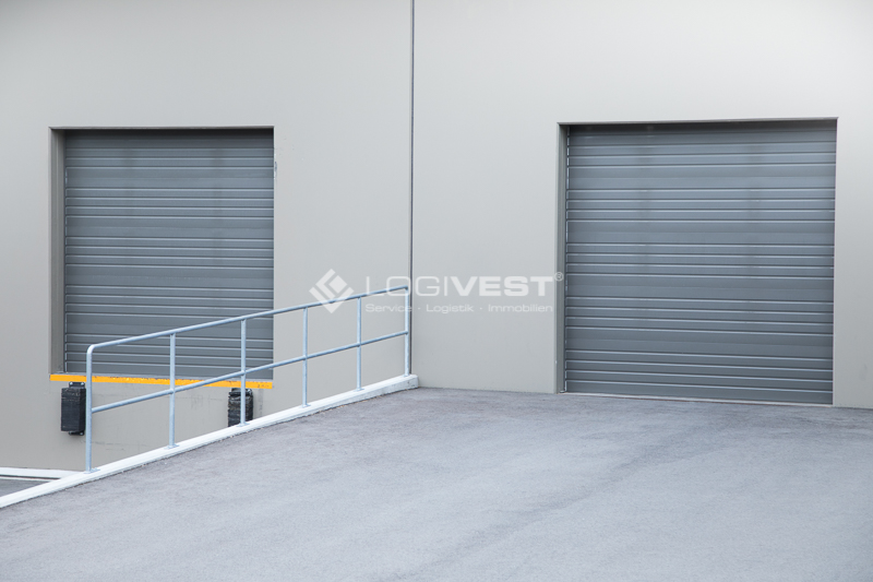 Vorschaubild Musterbild - Andienung