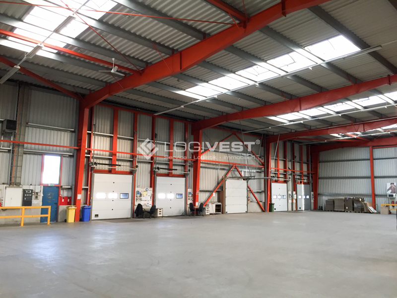 Vorschaubild Musterbild - Verladezone innen durch Rampen