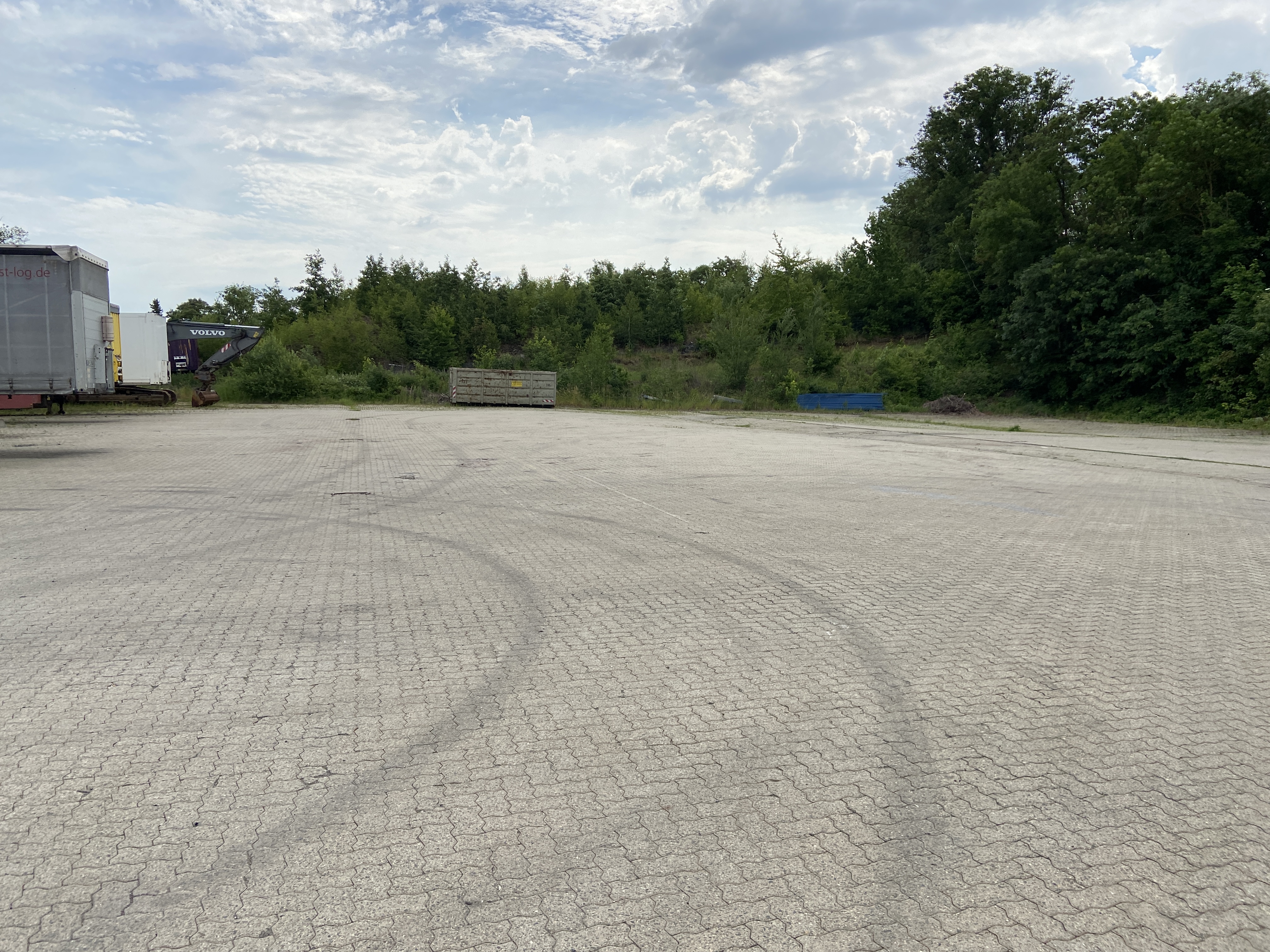 Vorschaubild Ansicht Freifläche