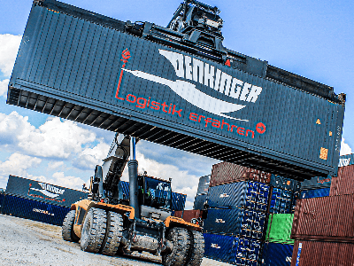 Miniaturbild Denkinger Reachstacker