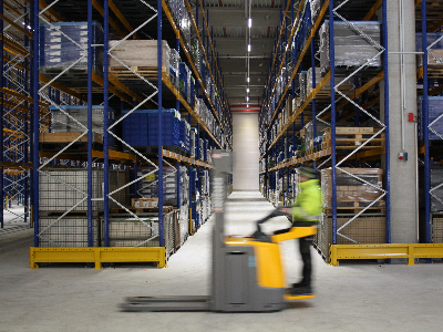 Miniaturbild Hochregallager im Logistik-Center