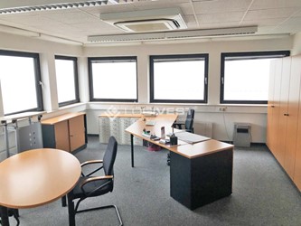 Miniaturbild Musterbild Service- und Bürofläche