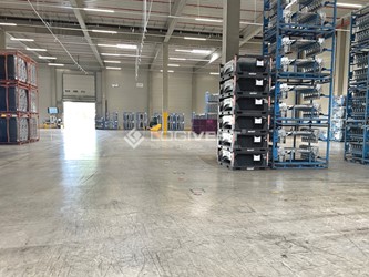 Miniaturbild Halleninnenansicht - Lagerfläche