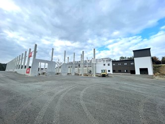 Miniaturbild Außenansicht entstehende Neubauhalle