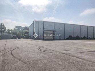 Miniaturbild Musterbild - Ebenerdige Torandieung