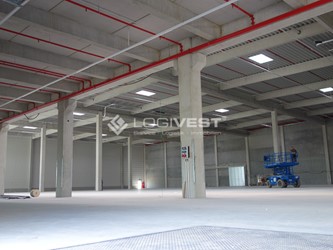 Miniaturbild Musterbild - Halleninnenansicht Neubau