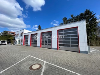 Miniaturbild Haupt- und Bürogebäude + Betriebsleiterwohnungen