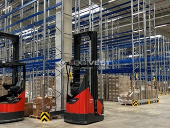 Miniaturbild Musterbild - Innenansicht Halle