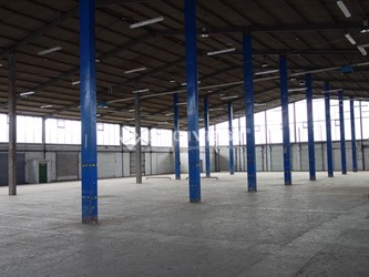 Mobile Vorschaubild Musterbild Lagerhalle