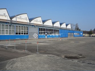 Mobile Vorschaubild Musterbild_Lagerhalle-aussen