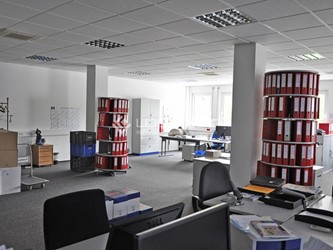 Mobile Vorschaubild Musterbilld Büro Leer