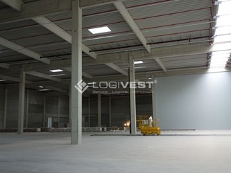Mobile Vorschaubild Musterbild Lagerhalle